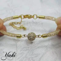 دستبند و گردنبند یوکی
