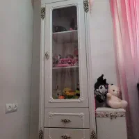 سرویس خواب در حد نو نو|تخت و سرویس خواب|رباط‌کریم, رباط‌کریم|دیوار