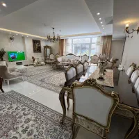 اپارتمان-120-متر-با-حیاط-اختصاصی