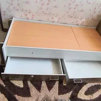 تخت نوجوان|تخت و صندلی بچه|اصفهان, شهرک پارسیان|دیوار