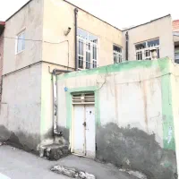خانه دو طبقه سند تک برگ نیاز به بازسازی