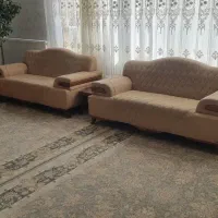 یک دست مبل نه نفره همراه با عسلی