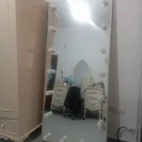 اینه قدی لامپدار