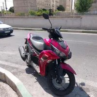 آیروکس ۱۸۰ سی سی بی خط و خش