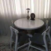 میز نهار خوری ۴ نفره