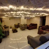 مغازه ۵۵ متری همکف با بالکن۴۵متری در هشت بهشت غربی