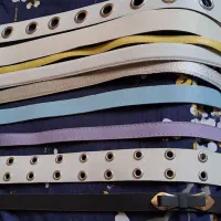 تعدادی کمربنددخترانه|کیف، کفش، کمربند|کرج, کوی مدرس|دیوار