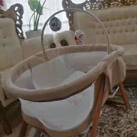 گهواره بچه نوی نو خوشگل و مارک|تخت و صندلی بچه|رشت, سعدی (تختی)|دیوار