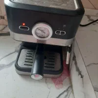 اسپرسو ساز سالم در حال استفاده ندوا
