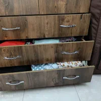 کمد لباس سالم و تمیز
