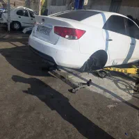 مکانیک وارد و نیمه وارد نیازمندم جای خواب دارم