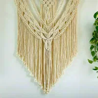 هنرهای زیبای دستبافت