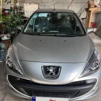 پژو ۲۰۷ اتوماتیک ۱۴۰۵ تیتانیوم صفر خشک روز