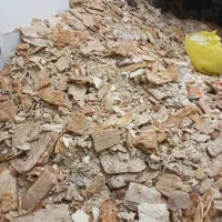 نان خشک برای دامداری