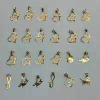 مناسبت ترین آویزهای طلا(پلاک حروف لاتین و