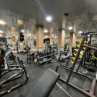 400مـترباشگاه-بدنسازی-کاشانی-سانس-بانوان