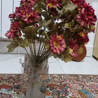 گل و گلدان