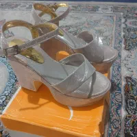 کفش شیک و بلند