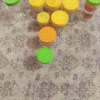 تعدادی ظرف مناسب حبوبات وادویه  دونه ای ۱۰هزارتومن