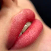 تخفیف ویژه شیدینگ لب و بن مژه ظرفیت محدود