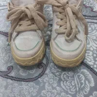 کفش سایز ۳۷