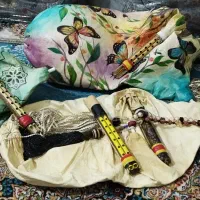 نیهمبون چرم|سازهای بادی|اصفهان, نقش جهان|دیوار