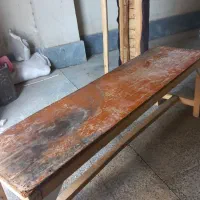 نیمکت چوبی  محکم