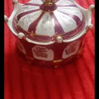 تاج شکلات خوری