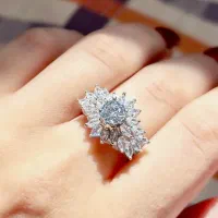 انگشتر تکتاش باگت گندم جواهر تمام نقره عین طلا