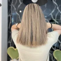 رنگ ولایت و انواع زیبای مو|خدمات آرایشگری و زیبایی|قرچک, محمد آباد|دیوار