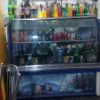 فریزر بستنی، یخچال ویترینی ،فر ساندویچ و کالباس بر|کافی‌شاپ و رستوران|ایلخچی, |دیوار