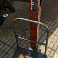 ترازو(قاپان)به همراه سنگ