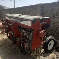 ردیفکار ۱۸ تای دارای سه مخزن کود گندم ریزگرد یونجه