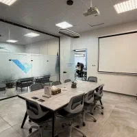 تیک آبی بزرگترین و مدرنترین دپارتمان املاک پرند