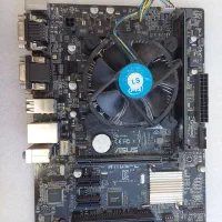 مادربرد کامپیوتر به همراه CPU ، فن و 4 گیگ رم
