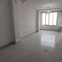 ۶۳متر/بالکن/انباری