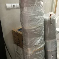 موکت سالم ۴۵ متر ،تقریبا قسمت زیادی زیر فرش مونده