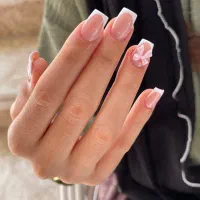 ترمیم و کاشت ناخن vip|خدمات آرایشگری و زیبایی|قم, آزادگان|دیوار