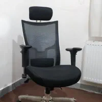 صندلی گردان طبی