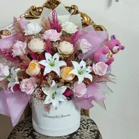 سبد گل مصنوعی