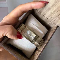 ساعت زنانه برند carlo perrugi اصل بند استیل