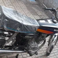 هولدر موبایل و یک جفت قاب بغل موتور هونداcg ۱۲۵