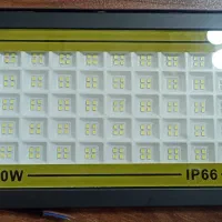 پروژکتور 50 و 200 و 300|لامپ و چراغ|ارومیه, |دیوار