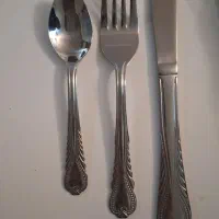 کارد ۱۲ عدد چنگال کوچک ۱۲ عدد قاشق چایخوری ۶عدد نو