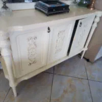 اینه کنسول شیک تازه خریداری شده