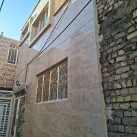 خانه وسط قواره