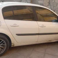 مگان ۲۰۰۰ اتومات