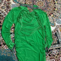 لباس مجلسی|لباس|صومعه‌سرا, |دیوار