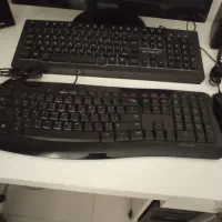 کامپیوتر،ماوس،کیبورد،میز|رایانه رومیزی|فردیس, فردیس|دیوار