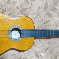 گیتار یاماها c80